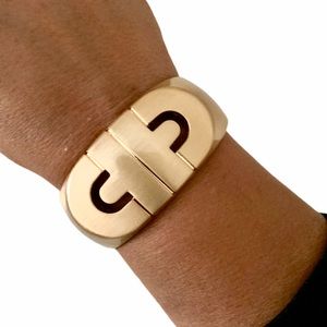InStyle Golden Cuff Bangle (Wholesale Opportunity)